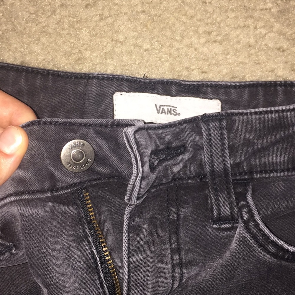 ✨black vans jeans